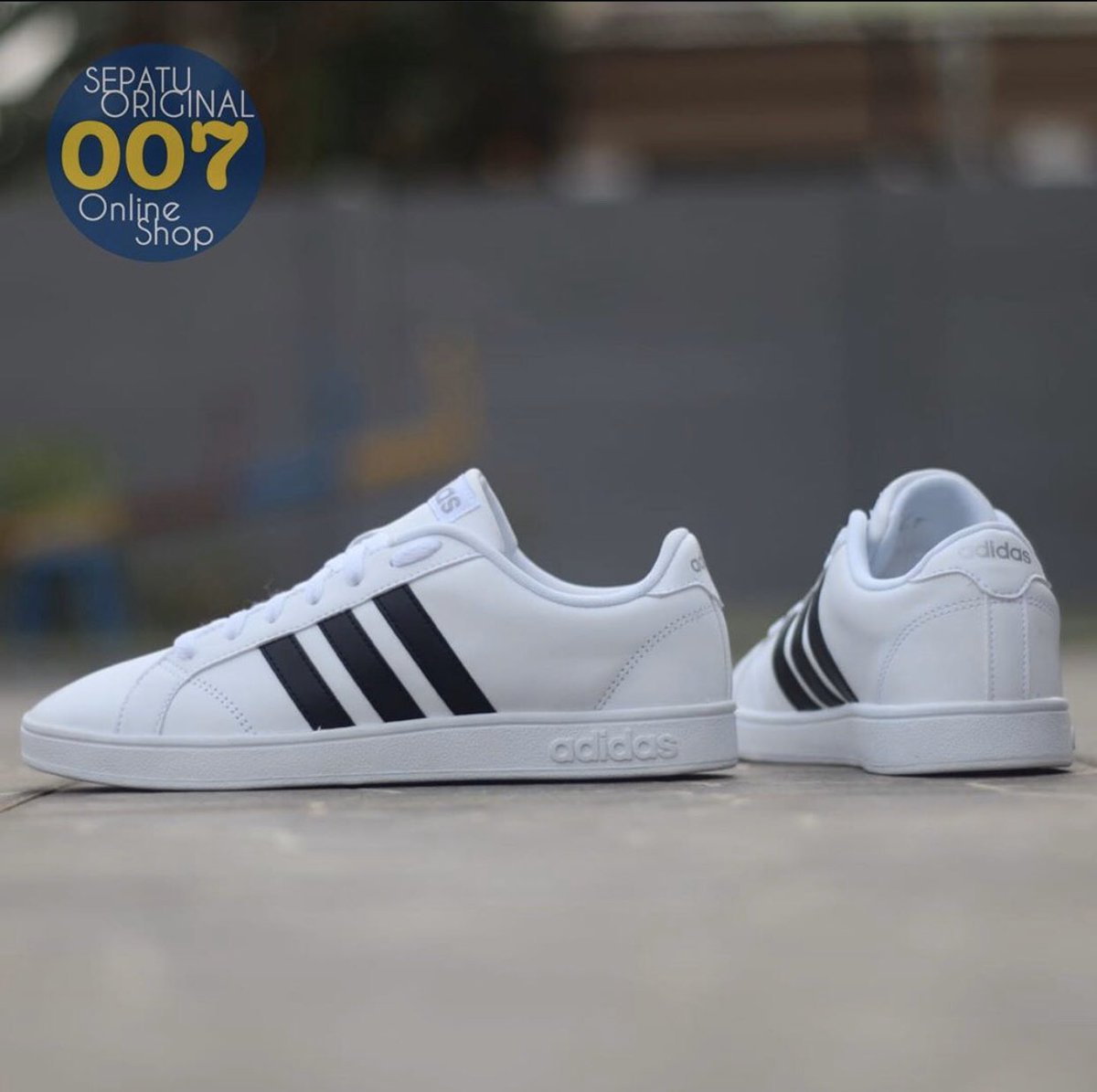 adidas neo 42