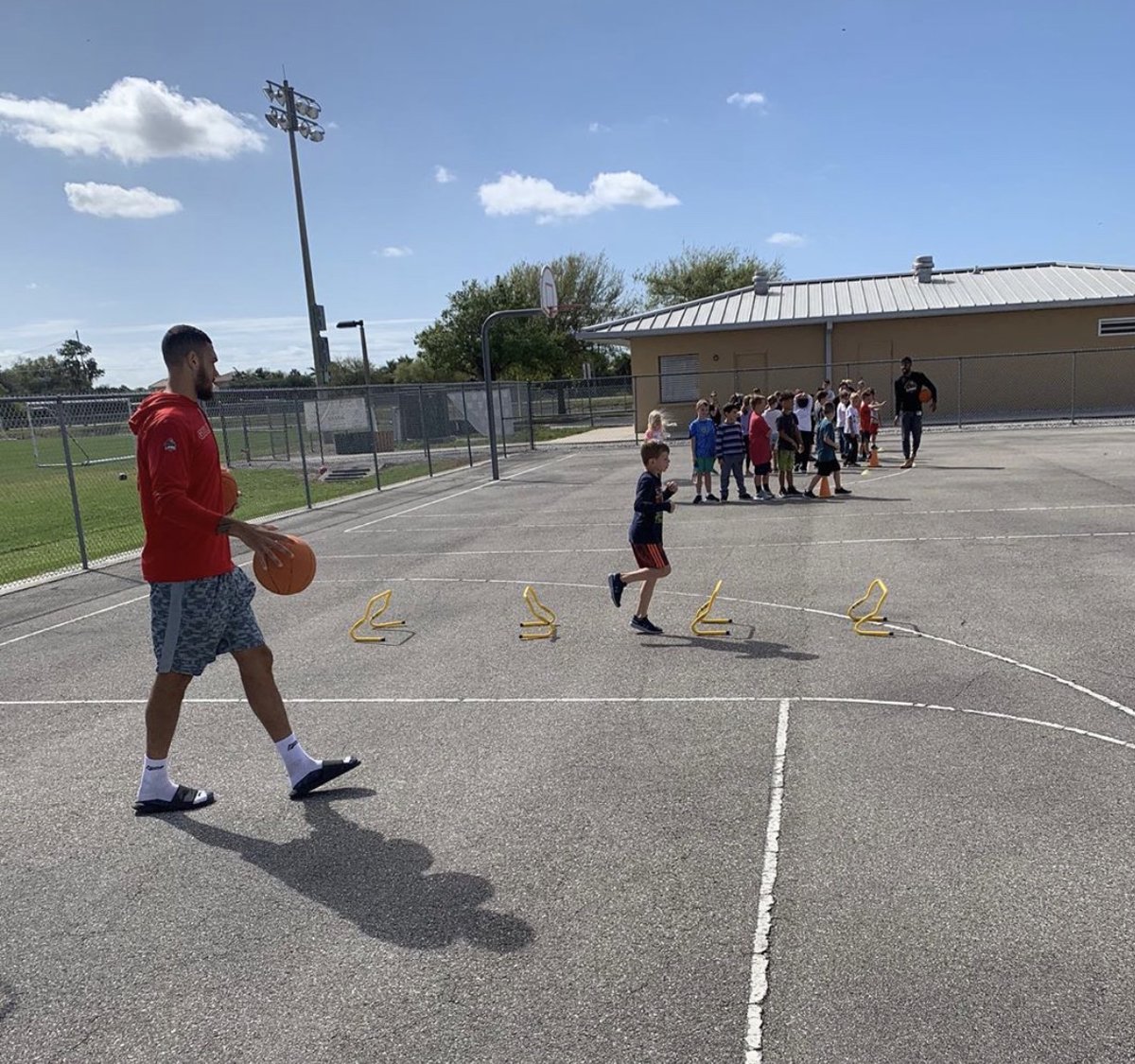 We had such a great time today with the students at Tatum Ridge Elementary!
We love having students as part of the Gulf Coast Lions community so much that we are now letting students from elementary and middle schools in Manatee County and Sarasota come to our games for FREE!!!