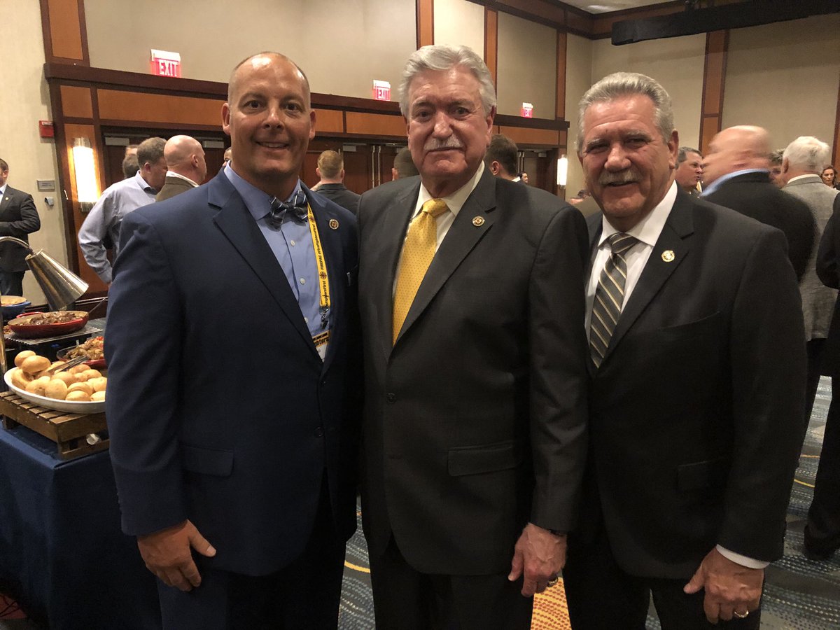 mnfireftr63's tweet photo. What a great #legcon2020 @iafflocals6 @MNProFFs @IAFF5TH #MNProfessionalFireFighters https://t.co/lv5cofNctx