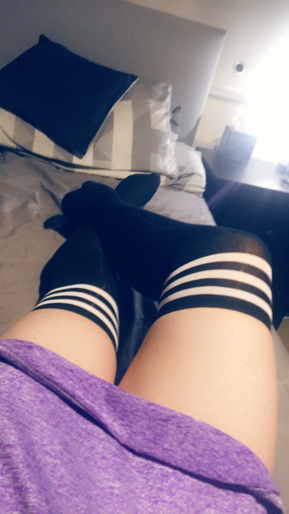 RubyTrappu's tweet photo. More thigh. Sorry low quality pics
#thigh #thighhigh #soft #legs #smooth #trap https://t.co/qNOmjvEq4m