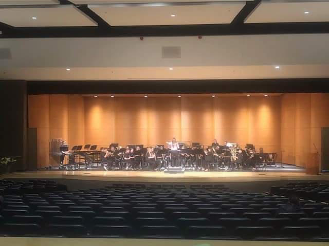 CentralDeWitt's tweet photo. Congratulations to the 6th-8th grade band members on outstanding performances today!
6th-grade band - Division 2+ - Excellent+ rating, 7th-grade band - Division 2+ - Excellent+ rating, 8th-grade band - Division 1 - Superior rating #gosabers #cdis #cdms #centraldewittsd https://t.co/jpq89YTaEc