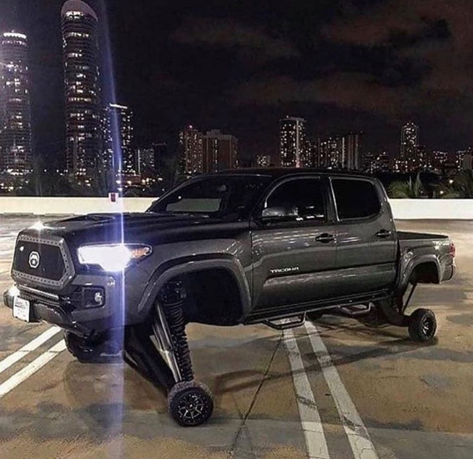 PicknPull's tweet photo. The truck equivalent of skipping leg day. #legday #picknpull https://t.co/FYCfQWU8Fz
