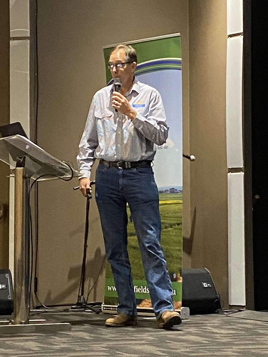 DavidEvans_59's tweet image. @CraigDavis_Agro delivers a timely reminder to growers on best practice spraying to avoid drift &amp;amp; maximise chemical effectiveness. @HartFieldDay @GrainGrowersLtd