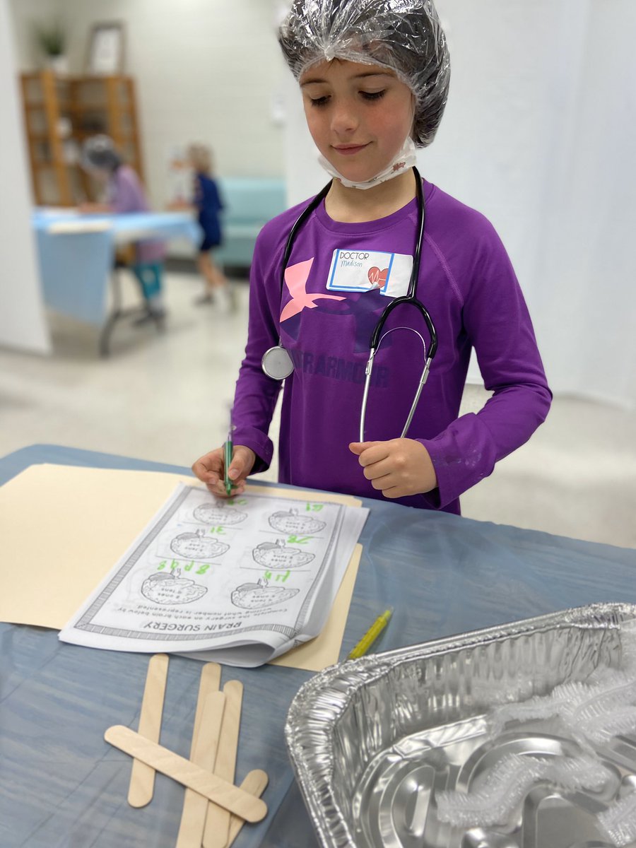 Erica Adams tweet media