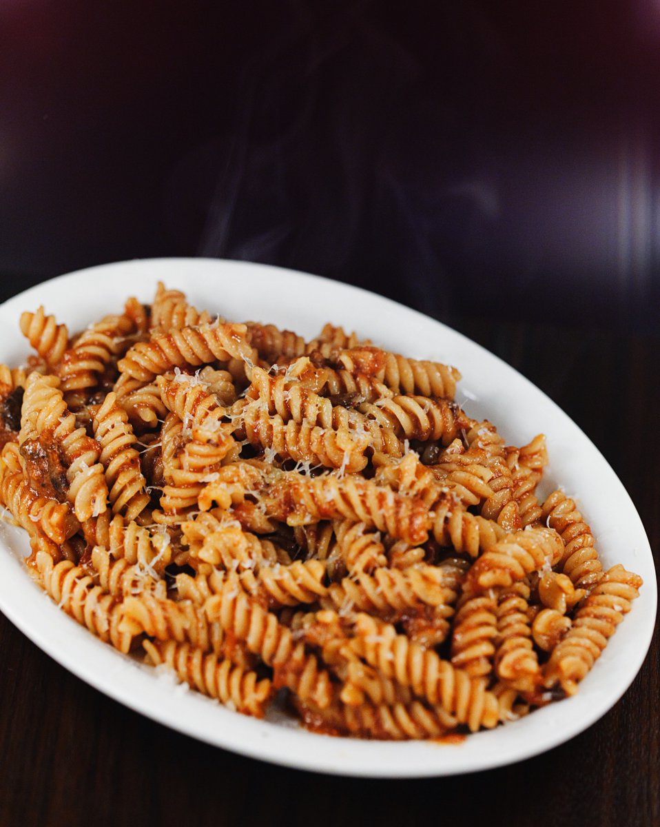 pepinothemouse's tweet photo. “See, the hard part is to find a pasta that captures the individual.”
- Kramer
#fusillijerry
#PepinosSpaghettiHouse on #CommercialDrive in Vancouver’s #LittleItaly. https://t.co/ZqNOKJ60w3