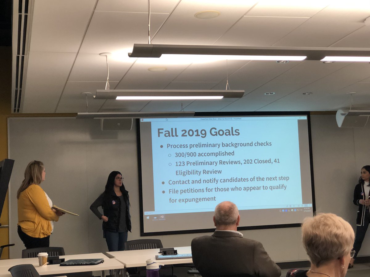 RuKCMO's tweet image. @UMKCLaw #Technology #PublicPolicy student update on #ClearMyRecord expungement project - moving forward and talking to #moleg #VolkerInnovationDistrict