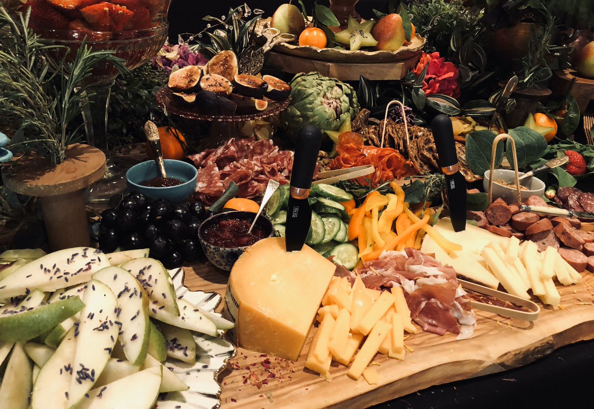 EdmontonChamber's tweet photo. And just think, these are only a couple samplings of the over 35 culinary creations featured at tonight’s Taste of the Chamber presented by @ABbluecross! #ECCconnect #yegeats #yegfood https://t.co/UaEaOrt7zZ