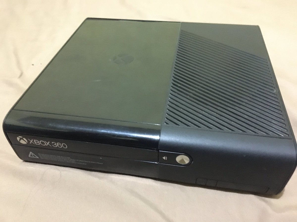 doublebbv's tweet image. Cachivaches #022

#Xbox360 #HDMI #AvCable #AcAdapter #Controller #WirelessController