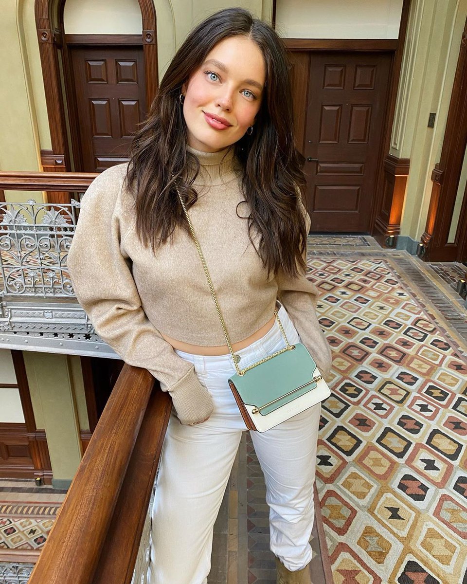 TeamEmilyD's tweet photo. NEW | emily didonato via instagram

https://t.co/HvDdJSVvBi https://t.co/ruAv78NYuy