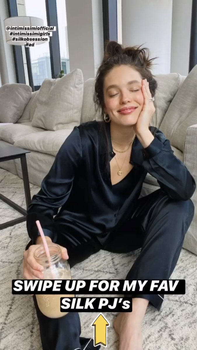 TeamEmilyD's tweet photo. NEW | emily didonato via instagram

https://t.co/HvDdJSVvBi https://t.co/LARCGKRmJc