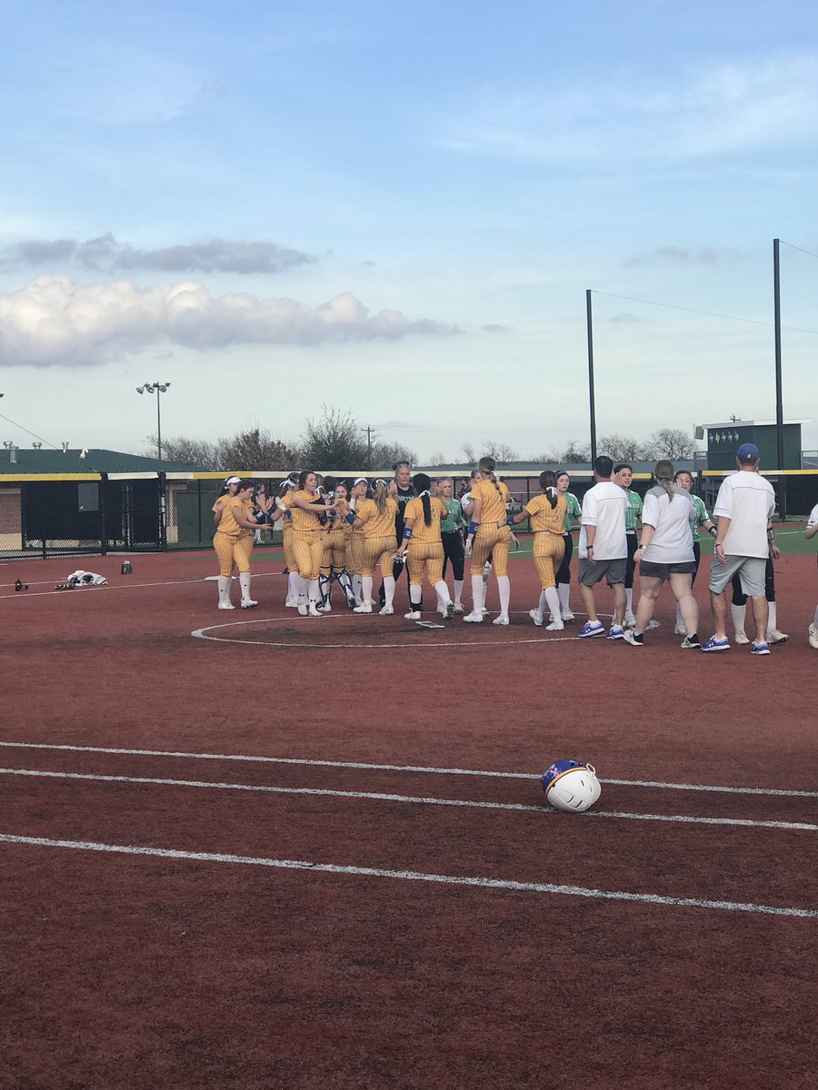 Coach_Connors's tweet photo. Brock 15 Paradise 0   F/4 https://t.co/Lwd9czWCeY