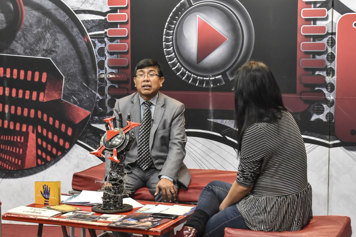 minplanifica's tweet photo. #MPD | El viceministro de Planificación Estratégica del Estado, #GermánHuanca, estuvo en #Axesso de @rtp_bolivia para hablar del Programa #BoliviaMujer, lanzado ayer por la presidenta @JeanineAnez. https://t.co/rZu5W8ghvB