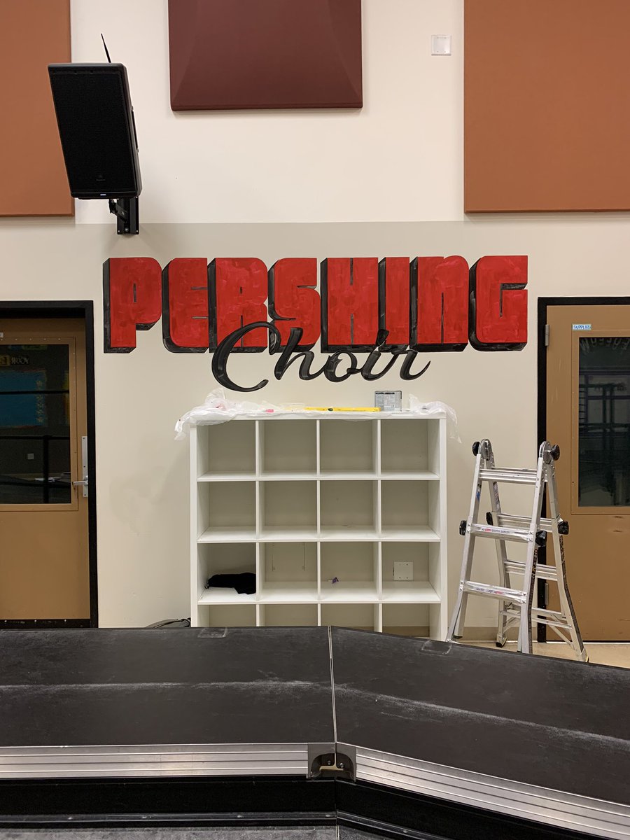 TBradleyMurals's tweet photo. My favorite red is #SherwinWilliams Primary Red!!! The @pershingchoir1 @PershingPandas is getting getting an impact wall. You can see today’s progress from the basecoat to the beginning of the details! ❤️🎶 ❤️ 🐼 https://t.co/CZSvoGKxIp