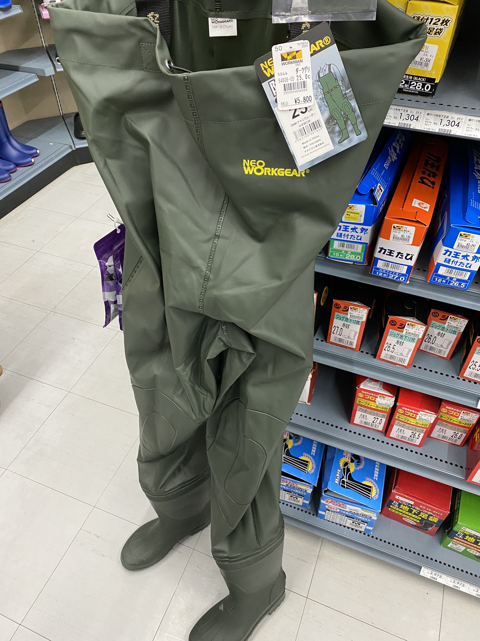 謎の師匠 剣崎 なんと ワークマンにウェーダーが打っているとわ 要チェックや T Co K5mk8gcacx Twitter