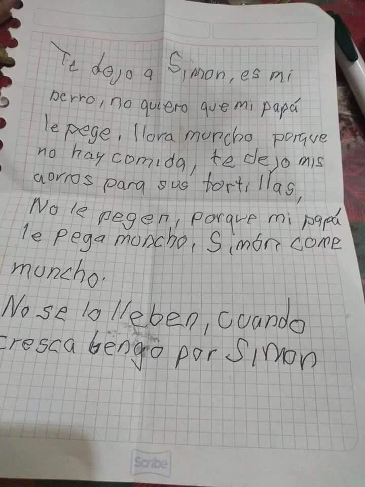 wera's tweet photo. Un niño tuvo que regalar a su perrito #Simón🐶 porque su papá le pegaba mucho. Junto a la nota dejó sus ahorros💰 para su comida, y prometió regresar por él. 😩😭 https://t.co/NCxiqL5wJn