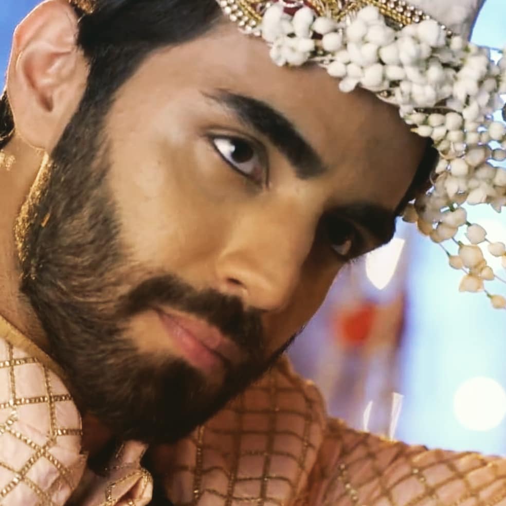 BernaCansz3's tweet photo. https://t.co/JKyZJhtFOn
#Qurbaanhua #karanjotwani   #PratibhaRanta Facebook grubumuzdan türkçe altyazılı olarak izleyebilirsiniz. #hintdizileri #hintdizisi #diziizle #dizitv #dizi https://t.co/nftusCjrLi