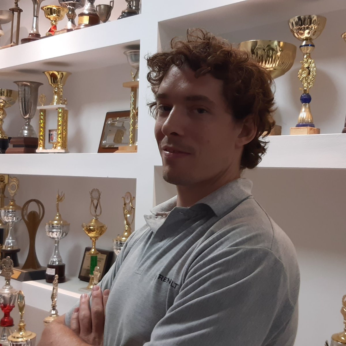 Pases 2020 - Categoría Primera División 🏀

Esteban Bolívar jugará la presente temporada para Douglas <a href="/clubdouglas/">Club Atlético Douglas Haig</a> , viene procedente de Comunicaciones.