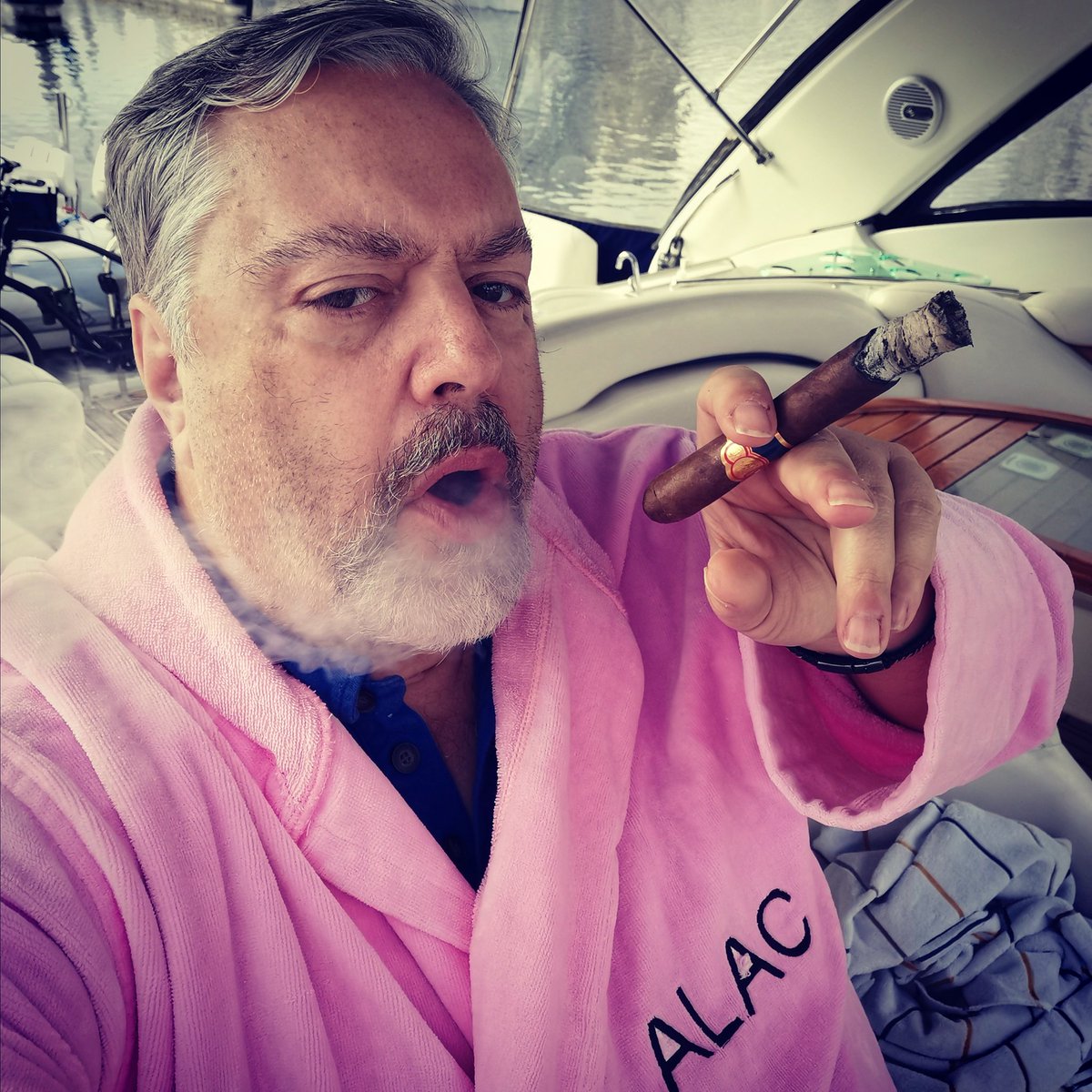 Jvzuck's tweet photo. At @shanetews' suggestion...finishing up Day 4 of #icann67 just as the rain finally stops in #marinadelrey ! #alac67 #atlarge67 #virtualmeeting #virtualmeetings #internetgovernance #dnsoverhttps #dns #floatingoffice #rainyday #rainydays #RainyLA https://t.co/3mKfH9QISu