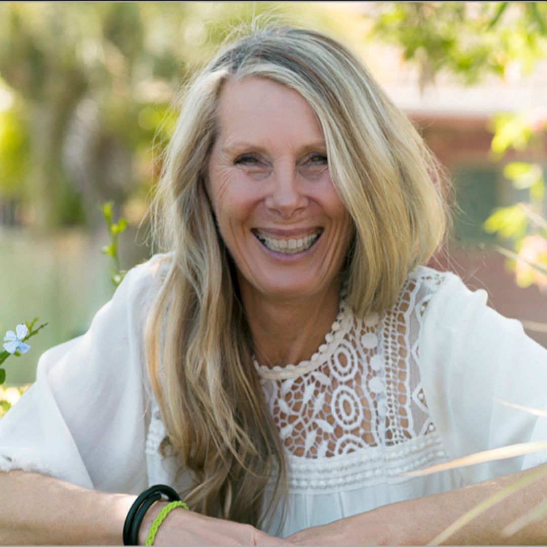 Join Peta Gillian's 'Good Vibes Morning' challenge and kick-start your day, fitness and well-being with a quick 5 minutes activity during the month of March. 
facebook.com/groups/7389751…
#memberoffer
