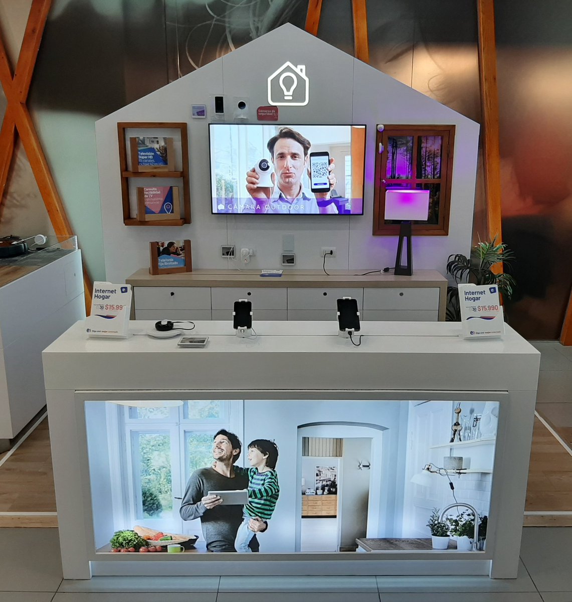 SmartHomy's tweet image. @SmartHomy presente en el módulo de #hogarinteligente de @entel