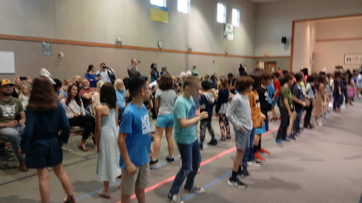 MamaDan2's tweet photo. Math rocks! @JimPlain @lisdelemmath #mathisthebest https://t.co/mVLJDl8PFF