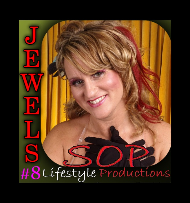 Congratulations to Julie, our Ms. SOP for representing us so well at #Hedo for the Ms. No Swimsuit Contest! 🥳
Wanna join us as a judge next year? Check out the details &amp;  book your room w/us! 🤩
swingeropenpoly.com/msnoswimsuit/
#ClothingOptional #HedonismII #Jamaica #Lifestyle #Swingers