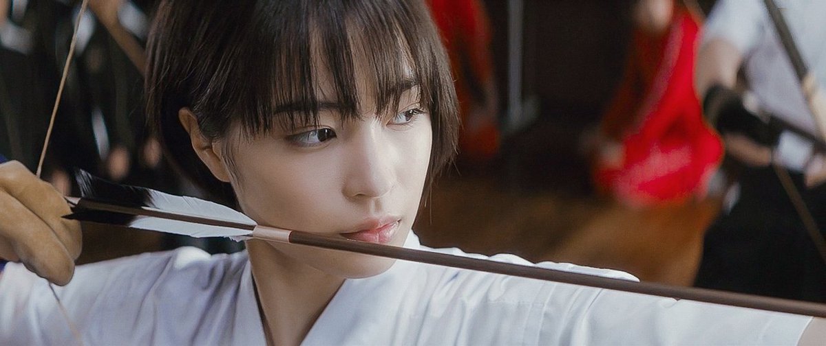 すずちゃんのカッコいい弓道姿💕 美しすぎて禿げそうです #広瀬すず