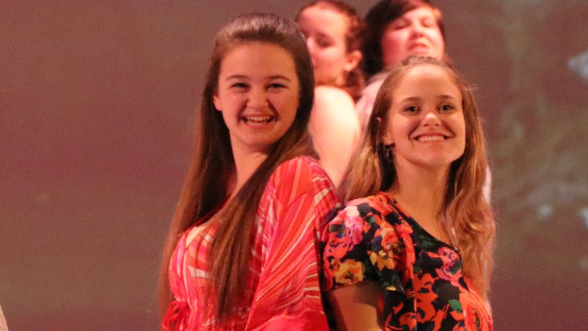 CanandaiguaCSD's tweet photo. 🇬🇷Mamma Mia!🇬🇷

Who is excited?🙋‍♀️

Friday, March 13- 7:30 p.m.
Saturday, March 14- 7:30 p.m.
Sunday, March 15- 2 p.m.
Friday, March 20- 7:30 p.m.
Saturday, March 21- 2 p.m.
Saturday, March 21- 7:30 p.m.

Tickets are $8

#canandaiguaproud #onebravesfamily @CA_Players https://t.co/DVDsp0mSoq