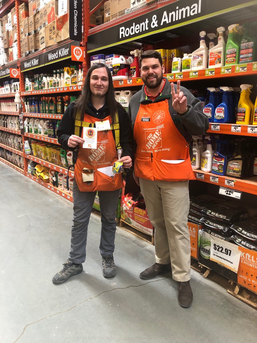 Home Depot #0106 tweet media