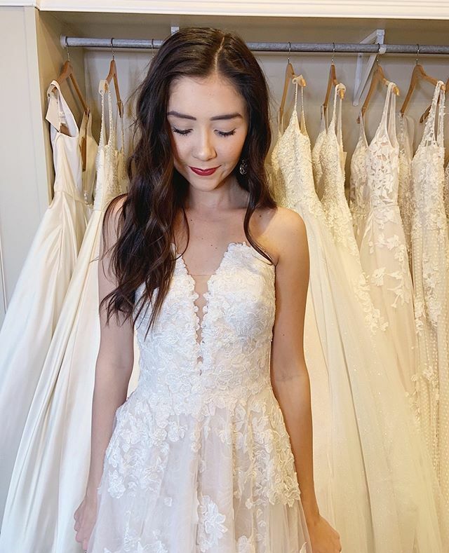 EverAfterTN's tweet photo. Style #7064 form @missstellayork has a peaked strapless neckline that brings an overall elegance to the dress! 💞We know you want to come say "yes!" to this beauty!  #bride #love #weddinginspiration #weddingday #weddingphotography #weddingdress #weddingideas #engaged #wedding… https://t.co/rJ17nJMUya