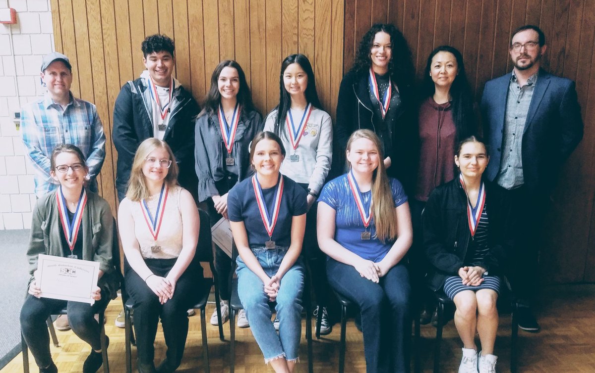 PaulsenMark's tweet photo. Congratulations to this years PLHS student artists selected for the SSC art exhibition.  And special thanks to Kristi Malmgren who took the lead on organizing the show. @DrBezek @PLLakers #lakerway #LakerNation https://t.co/dkr1AMSaZ3