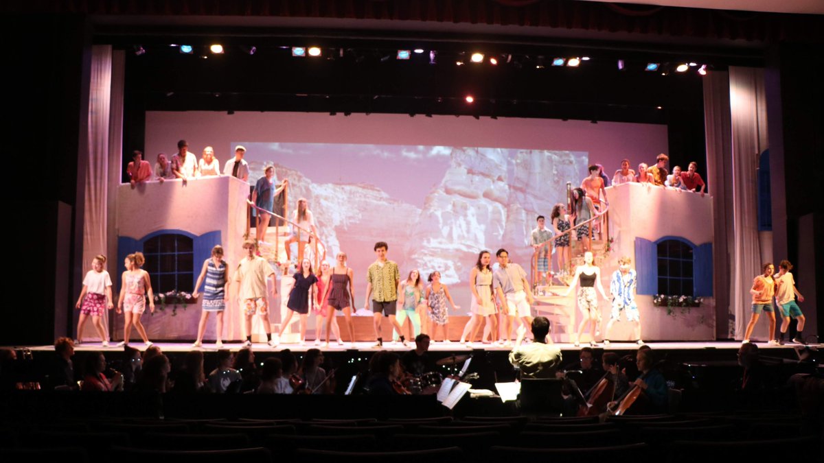 CanandaiguaCSD's tweet photo. 🇬🇷Mamma Mia!🇬🇷

Who is excited?🙋‍♀️

Friday, March 13- 7:30 p.m.
Saturday, March 14- 7:30 p.m.
Sunday, March 15- 2 p.m.
Friday, March 20- 7:30 p.m.
Saturday, March 21- 2 p.m.
Saturday, March 21- 7:30 p.m.

Tickets are $8

#canandaiguaproud #onebravesfamily @CA_Players https://t.co/DVDsp0mSoq