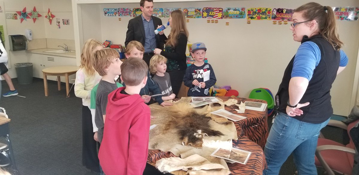tayloc17's tweet photo. Another successful STEM night at Highlands Elementary.  Thank you to all our teachers and community partners for making a great evening of learning, exploring and fun https://t.co/RuQm8ck153