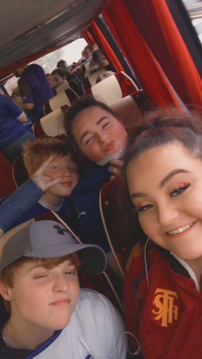 mianolanx's tweet photo. Blackpool away! SWA⚽️❤️ @TranmereRovers https://t.co/AvXT8SgxEb