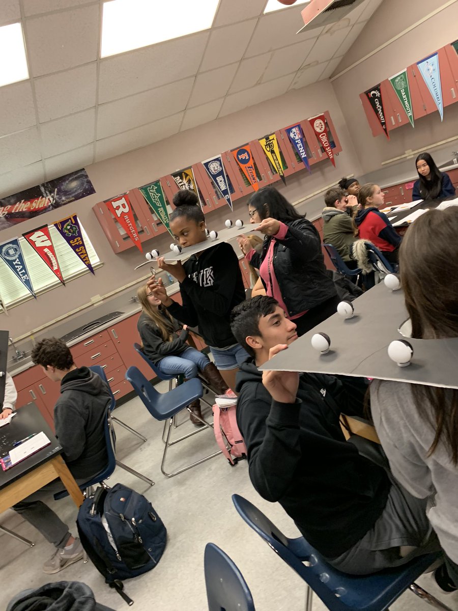 mrs_zanni's tweet photo. Moon phases on head boards today. How does the light from the sun make our moon look different throughout the month? @_ACMSCougars #dcjesdproud https://t.co/nuJyICmxJ1