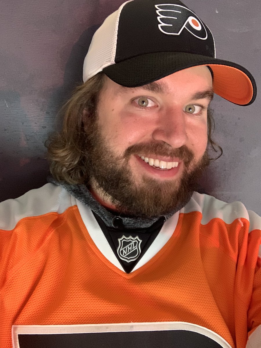 USSTrashBoat's tweet photo. At the flyers game, hoping someone coughs in my eyes so I get corona since it’s cheaper than buying it at the concessions. #NoworNever #FlyAndDie https://t.co/YfSFRfCKaG