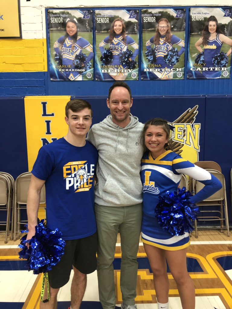 Great job by our cheerleaders and A Team members Gavin and Courtney. The team finished 3rd in the TEC meet.