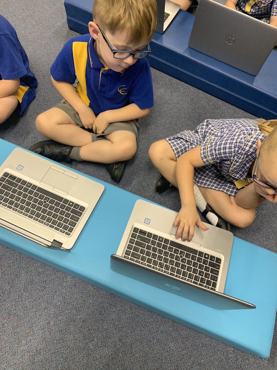 MissWynands's tweet photo. 1W using skills to log onto the computers and laptops in technology. Miss Caillot has been teaching us how to create artworks using Paint. @Cessnockeps https://t.co/bav8QLHLk2