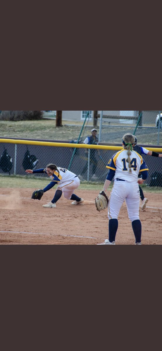SoftballTsjc's tweet photo. The Lady Trojans swept Lamar to increase their win streak to 13. Rachel McKinley's big day at the plate lifted the Trojans to a 13-4 win in game 1 and Morgan Pantaleo went the distance in game 2 as the Trojans fought back from a five run deficit to claim a 9-5 win https://t.co/Nj4MwGeta4