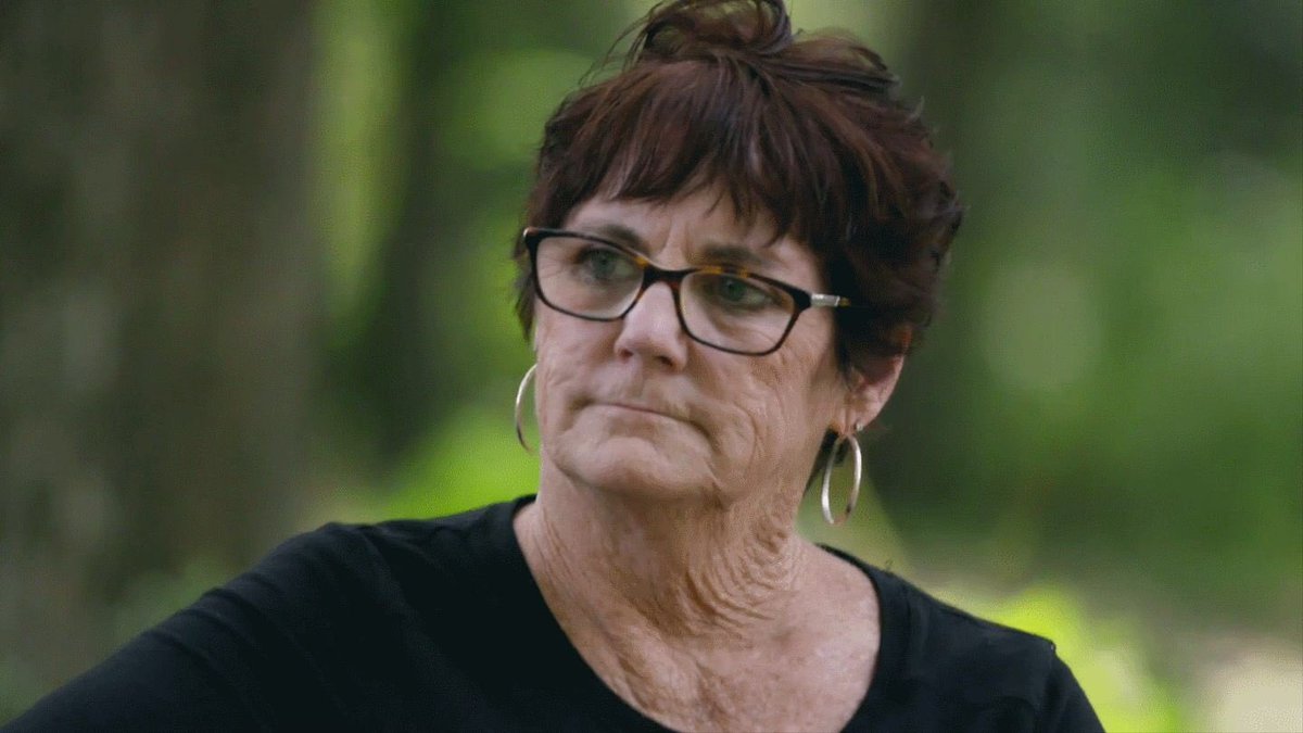 RobKlein4's tweet photo. Let’s settle this once and for all: who’s the Better Barbara? 
RT for Bachelor Barbara
Fav or Teen Mom Barbara
#TheBachelorFinale https://t.co/cIj730Ehcj