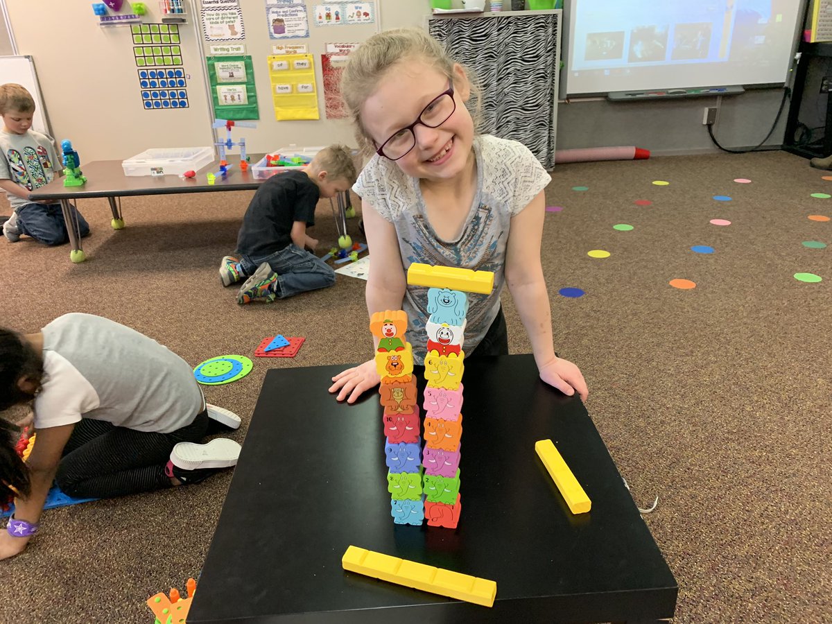 MrsLinzsKindergarten tweet media