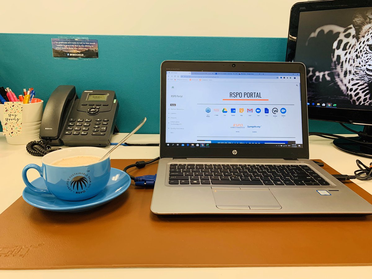 22Sanada's tweet photo. Morning oats in the office ๐๐ #FujiOats #FujiWork
*Good Morning warga twisderville ๐๐ https://t.co/NfhcgNPYWj