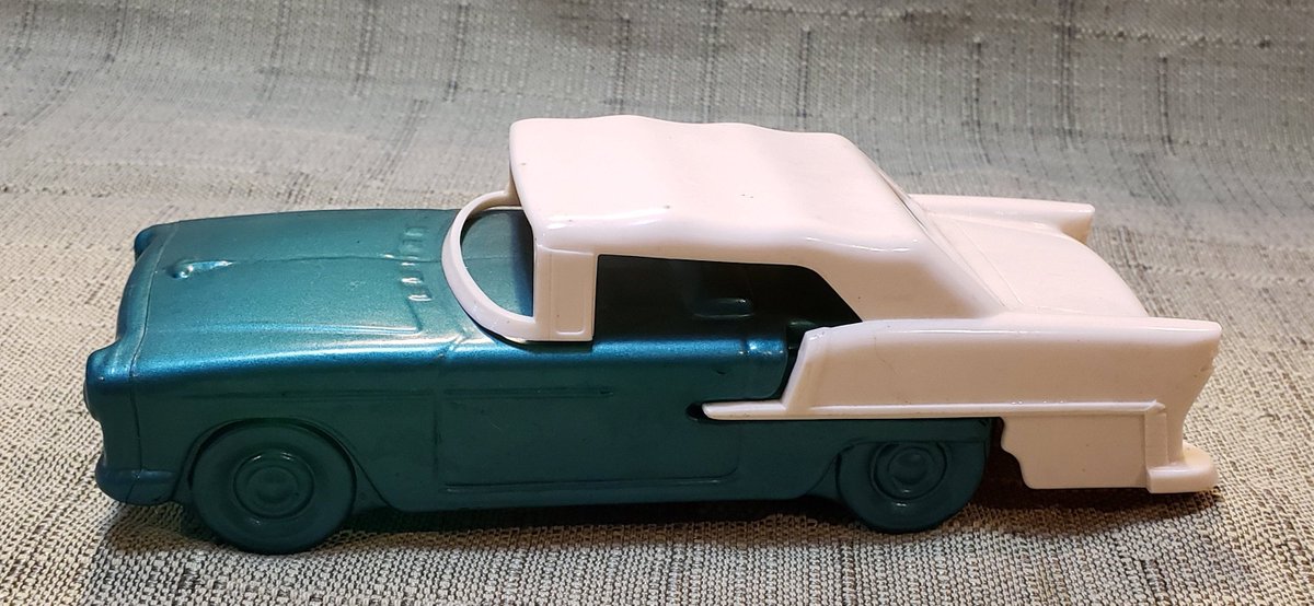 atticesoterica's tweet photo. Vintage Avon Chevrolet '55 Wild Country Aftershave, No Box, Car, Green Bottle, White Plastic Trim, Full Container Avon For Men Male Grooming https://t.co/tGXHJXGGmP #Vintage #Collectibles #AtticEsoterica #Antiques #Etsy #FullContainer https://t.co/V5pgmyEaLo
