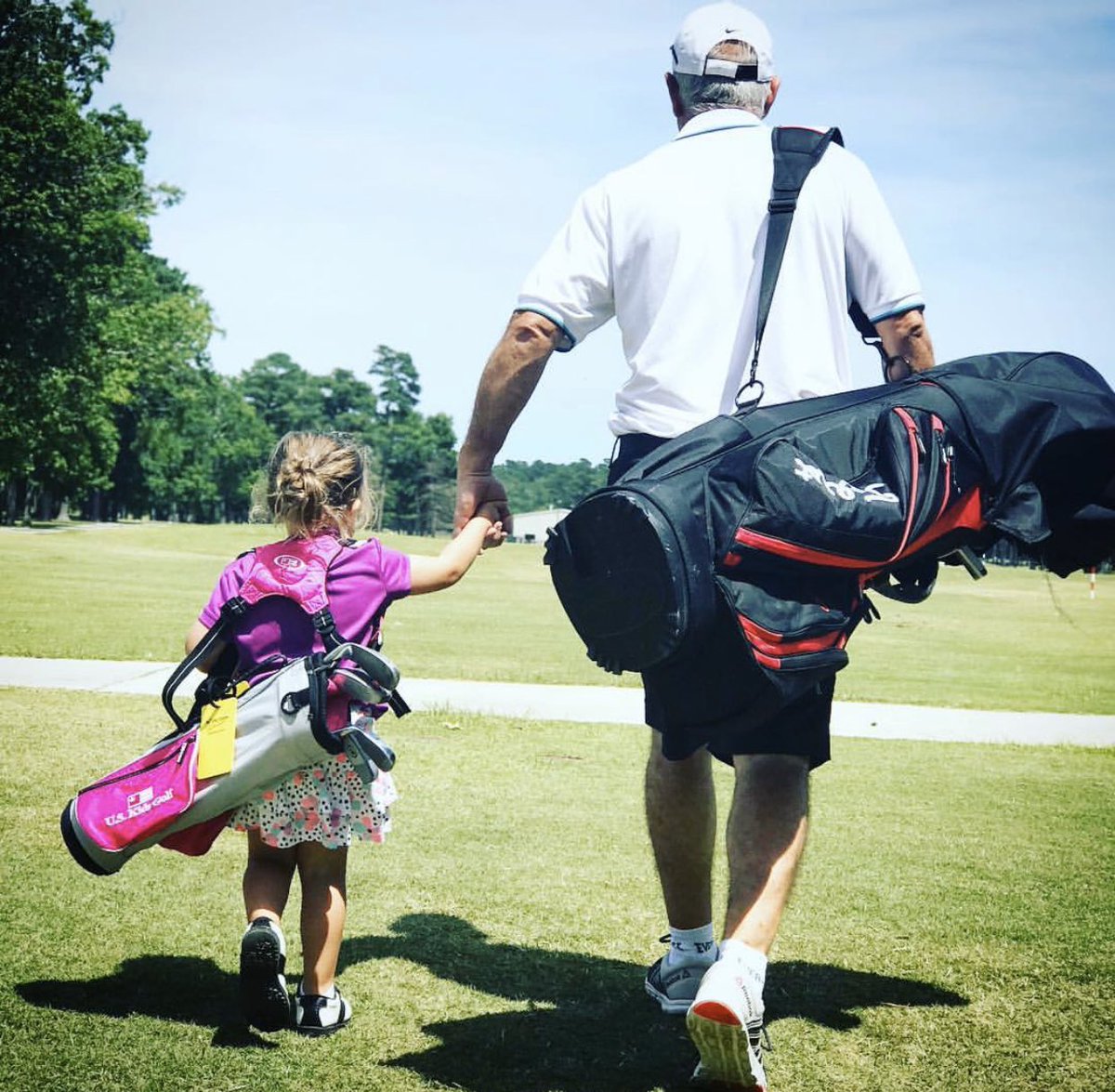 Michelle Holmes Golf tweet media