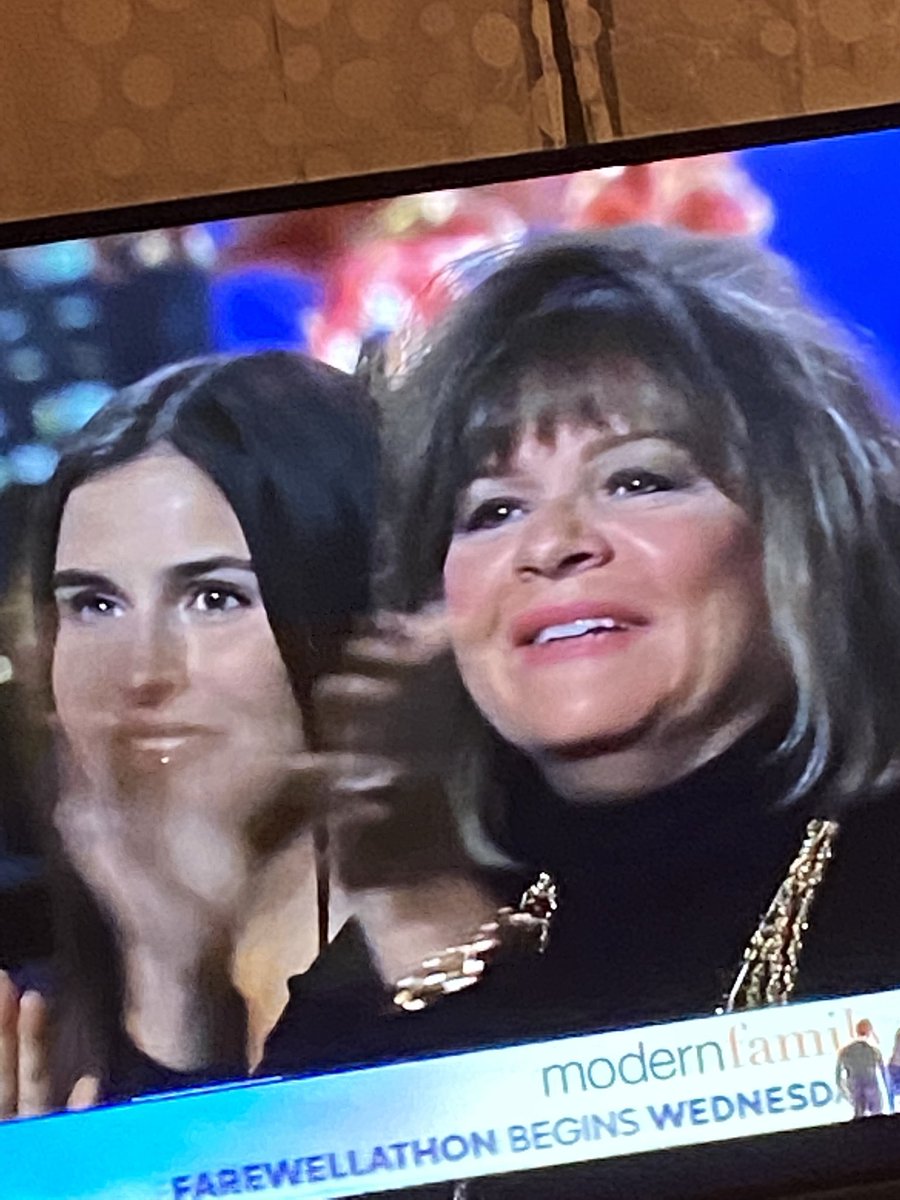 Daviesallison1A's tweet photo. Your doing great sweetie #TheBachelor https://t.co/xLj3iYcZkL