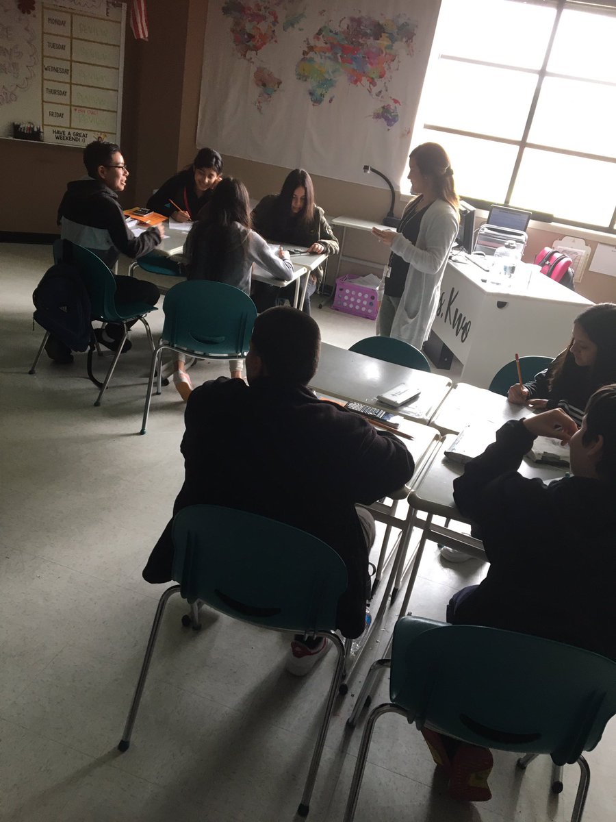 jmrivero85's tweet photo. 8th grade Math βοΈπ may be reviewing for STAAR βοΈβοΈ but it is not boring @HISD_OrtizMS ! #MusicalProblems π΅βοΈ #ItsLikeMusicalChairs πͺπΆ #SmilesAllAround π #WorkingHard https://t.co/YevUHzSI3b
