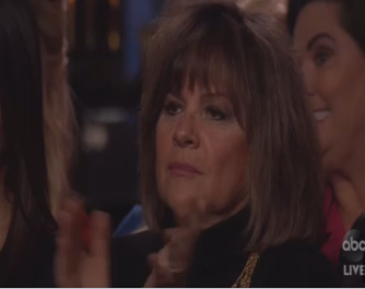 laurenzima's tweet photo. Barb is just out here APPLAUDING HER SON GETTING SCHOOLED i cannot #thebachelor #thebachelorfinale https://t.co/6q9nJIp5ju