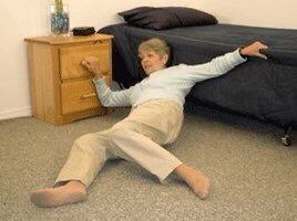 GraziellaMitri's tweet photo. Me when Hannah Ann casually mentioned Peter wanted to reach out to Hannah B. #TheBachelor https://t.co/ylSnYbqtbC