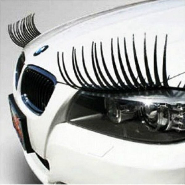 actionlady's tweet photo. just when we thought we’d seen the last of those lashes. vroom vroom, bitches. #TheBachelor https://t.co/kez9IXzrsn