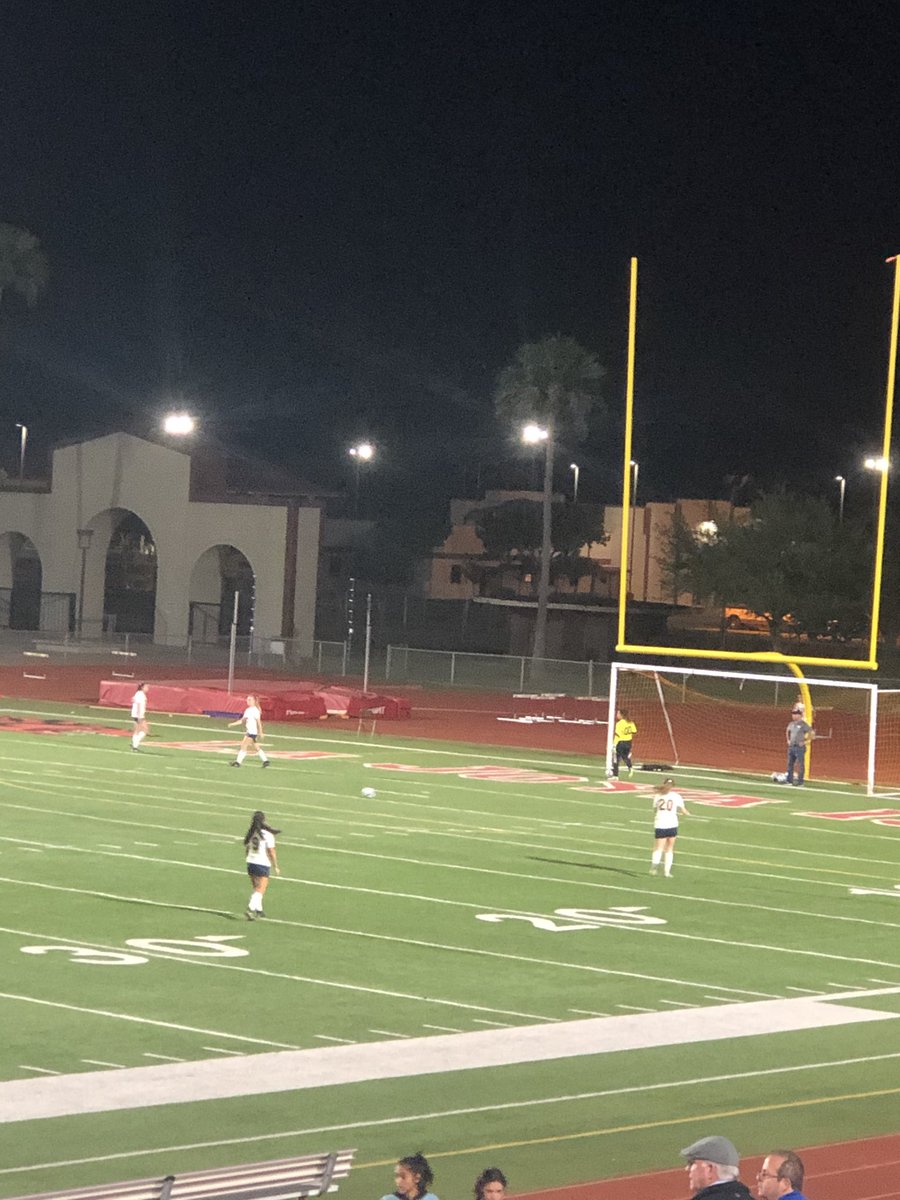 Ladymustangsoc's tweet photo. Minutes away from kickoff! Mustangs vs. LJ Juarez, let’s do this!! ⚽️ https://t.co/HIipVn04jc